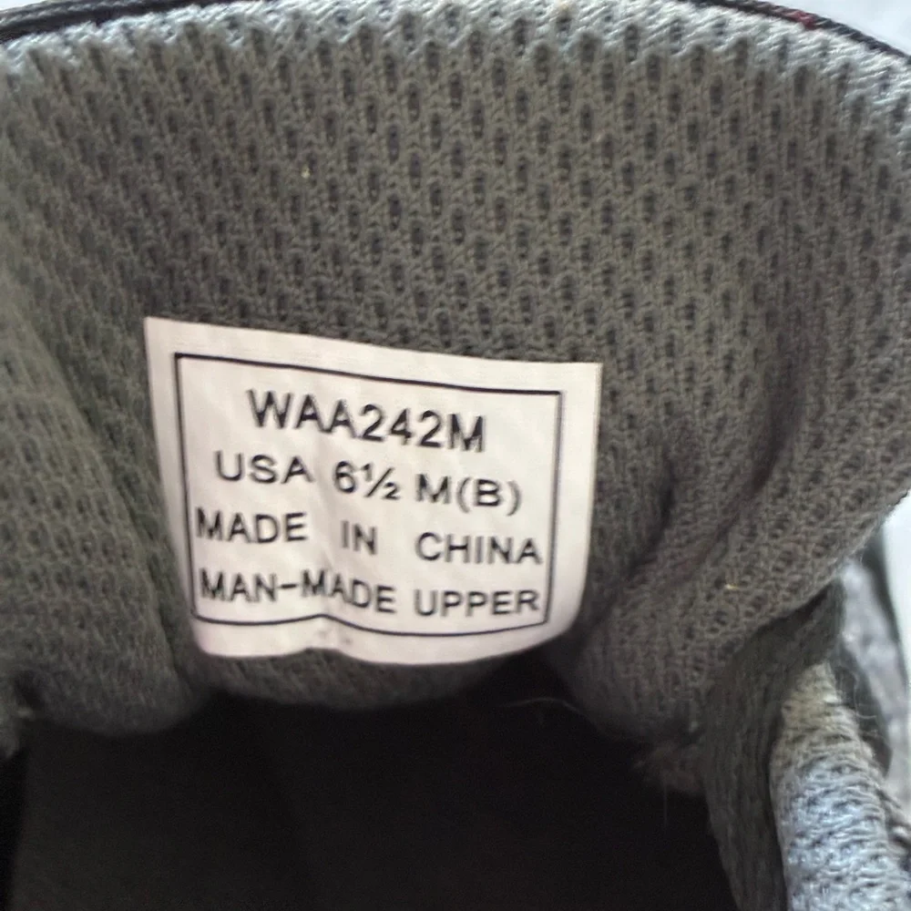 Propet Black and Gray Knit Sneaker